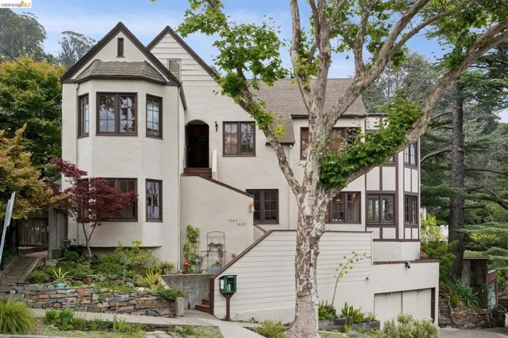 1635 Le Roy Ave 1, Berkeley, California 94709