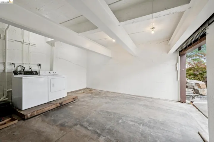 1635 Le Roy Ave 1, Berkeley, California 94709