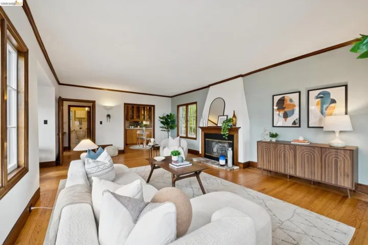 1635 Le Roy Ave 1, Berkeley, California 94709