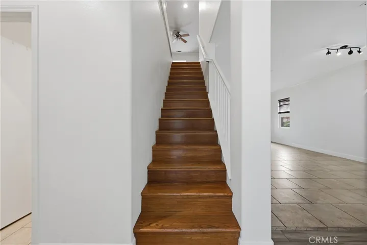 2180 Stonewood, Mentone, California 92359