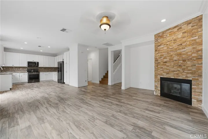 2180 Stonewood, Mentone, California 92359