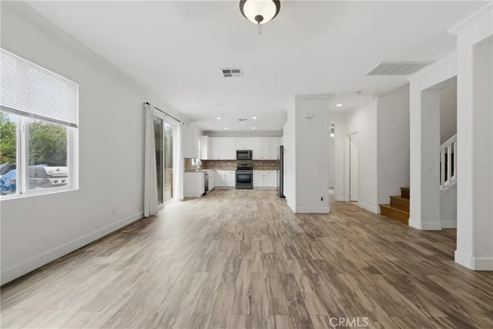 2180 Stonewood, Mentone, California 92359