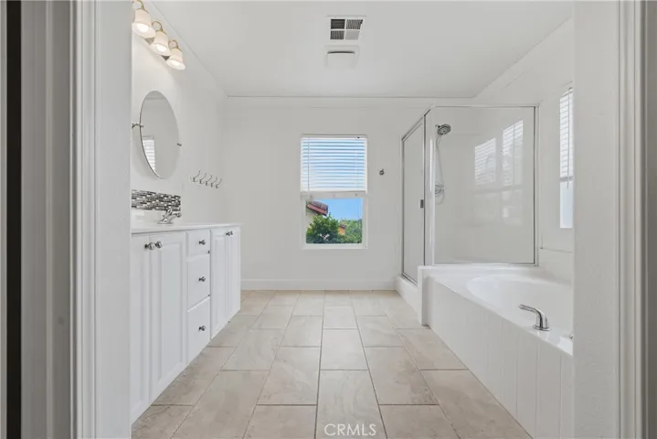 2180 Stonewood, Mentone, California 92359