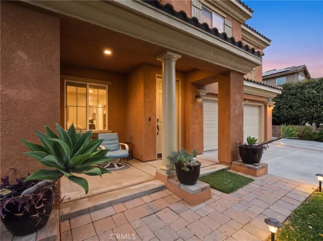 2180 Stonewood, Mentone, California 92359