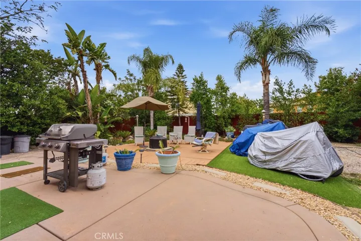 2180 Stonewood, Mentone, California 92359
