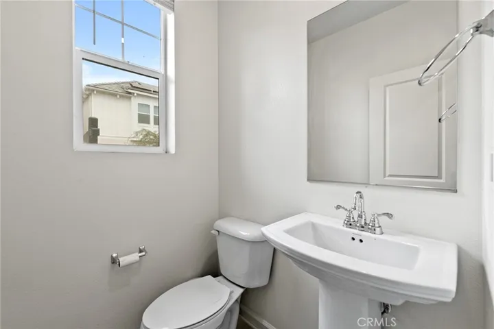 1st Fl half bath