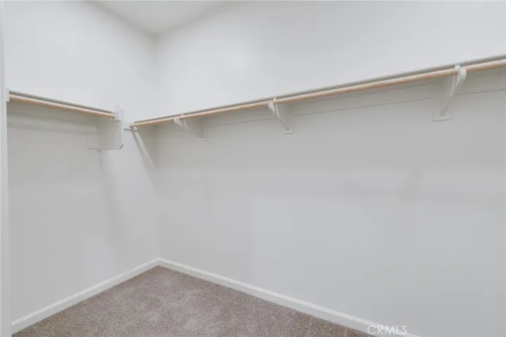 walk in closet