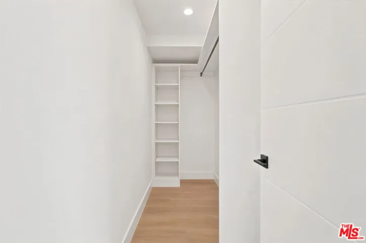1159 N Formosa Avenue 5, West Hollywood, California 90046