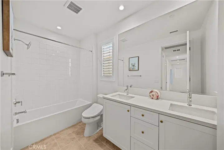 103 Eversedge, Irvine, California 92618