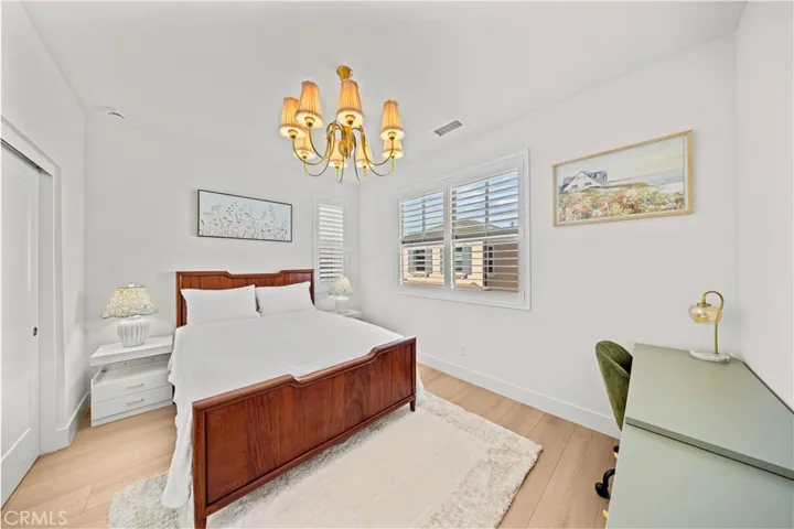 103 Eversedge, Irvine, California 92618