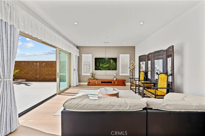103 Eversedge, Irvine, California 92618