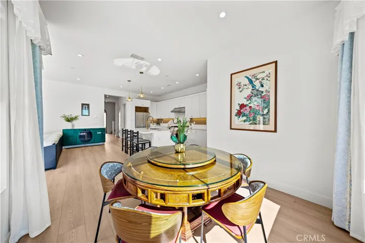 103 Eversedge, Irvine, California 92618