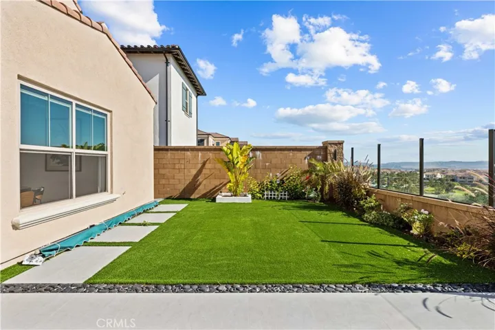 103 Eversedge, Irvine, California 92618
