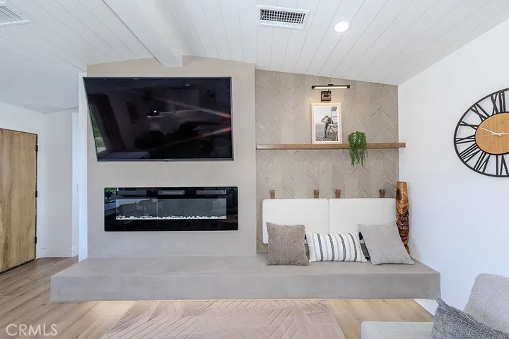 6072 Mahogany Ave, Westminster, California 92683