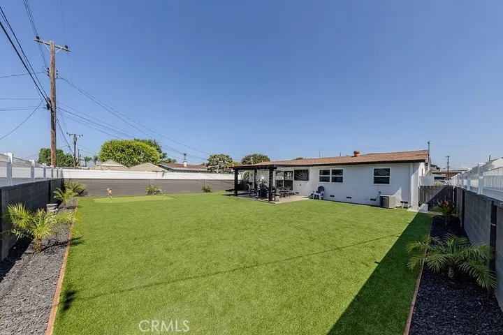6072 Mahogany Ave, Westminster, California 92683