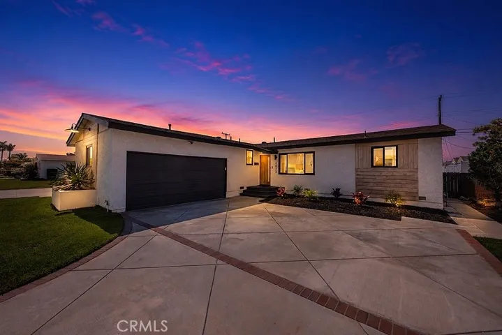 6072 Mahogany Ave, Westminster, California 92683
