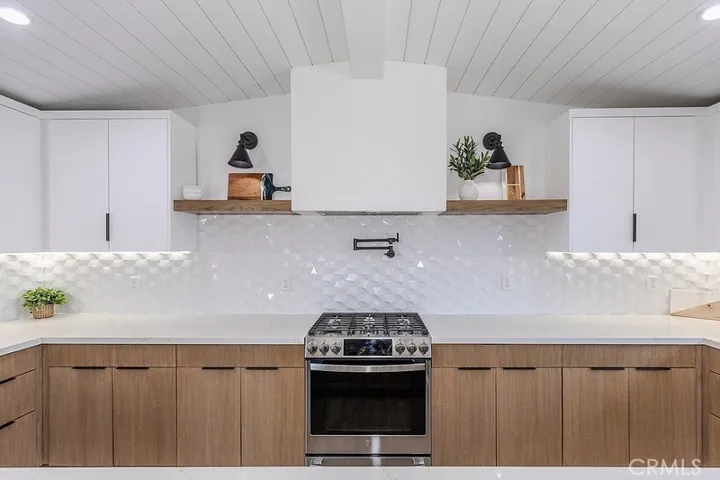 6072 Mahogany Ave, Westminster, California 92683
