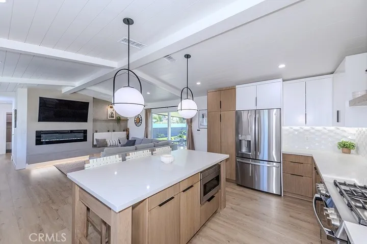 6072 Mahogany Ave, Westminster, California 92683