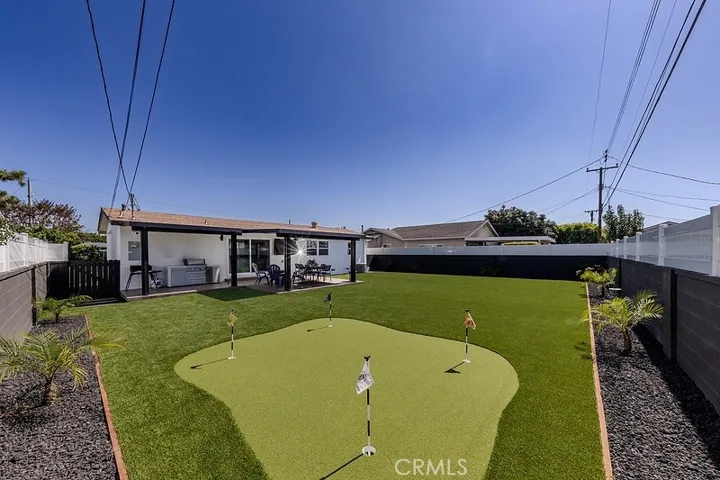 6072 Mahogany Ave, Westminster, California 92683