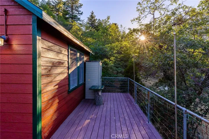 21747 Ridge Drive, Cedarpines Park, California 92322