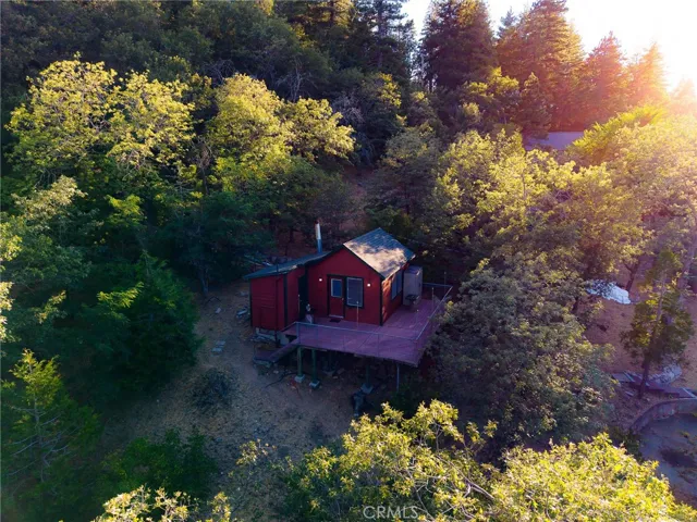 21747 Ridge Drive, Cedarpines Park, California 92322