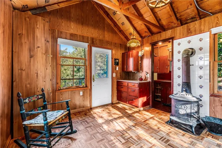 21747 Ridge Drive, Cedarpines Park, California 92322