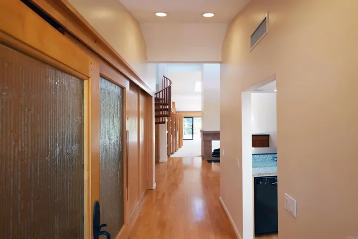 5954 Caminito Cardelina, La Jolla, California 92037