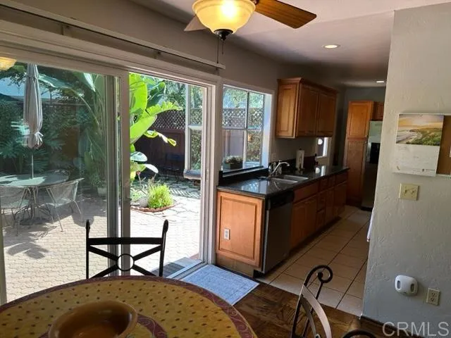 471 Bay Meadows Way, Solana Beach, California 92075