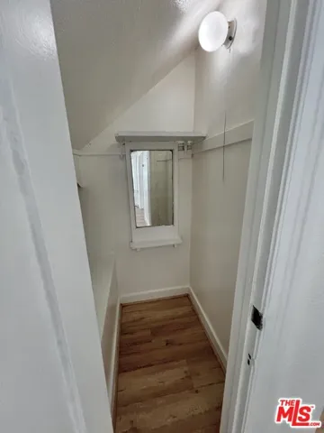934 1/2 S Berendo Street, Los Angeles, California 90006