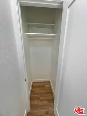 934 1/2 S Berendo Street, Los Angeles, California 90006