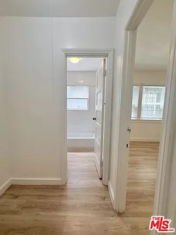 934 1/2 S Berendo Street, Los Angeles, California 90006