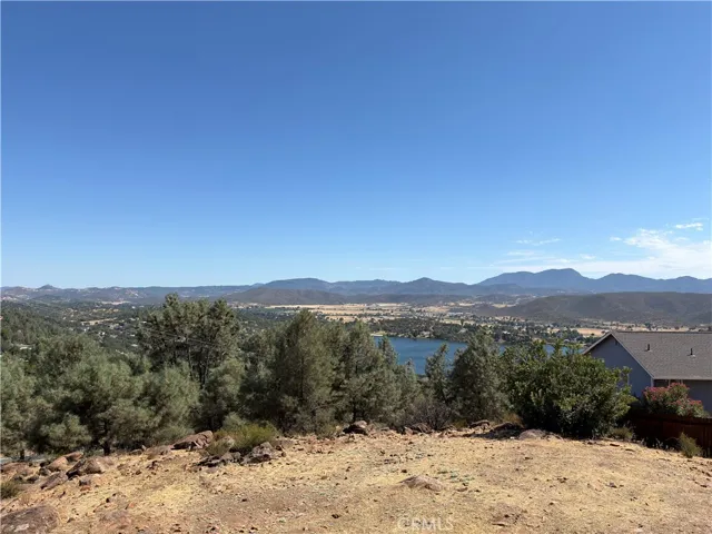 16542 Crescent Court, Hidden Valley Lake, California 95467