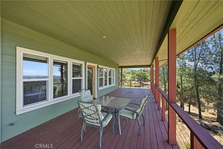16542 Crescent Court, Hidden Valley Lake, California 95467