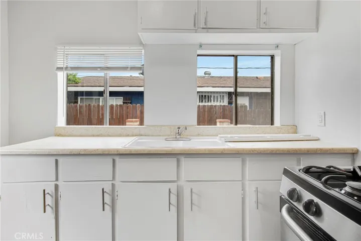 506 S Kern Avenue, Los Angeles, California 90022