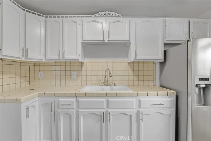 506 S Kern Avenue, Los Angeles, California 90022