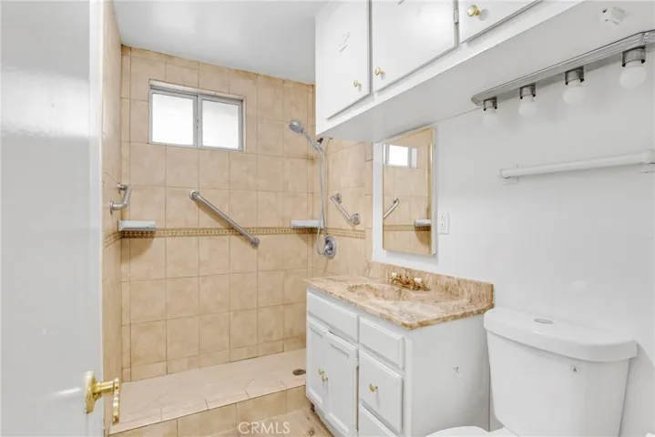 506 S Kern Avenue, Los Angeles, California 90022