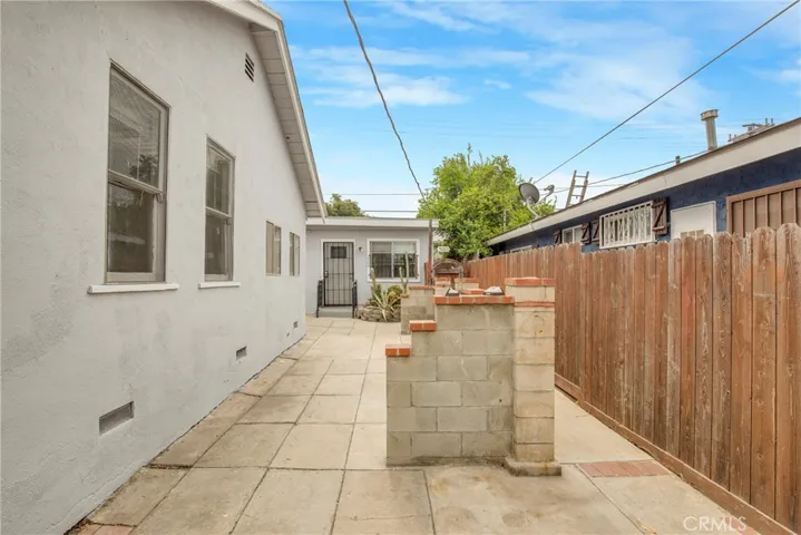 506 S Kern Avenue, Los Angeles, California 90022