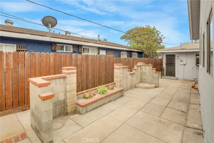 506 S Kern Avenue, Los Angeles, California 90022