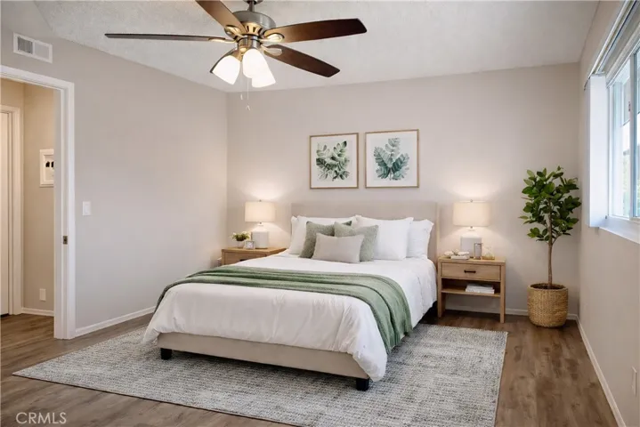 15641 Tustin Village Way 1, Tustin, California 92780