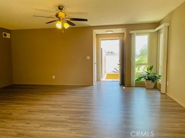 15641 Tustin Village Way 1, Tustin, California 92780