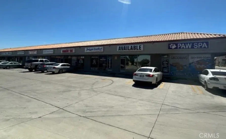 12053 Mariposa F, Hesperia, California 92345 — photo 4