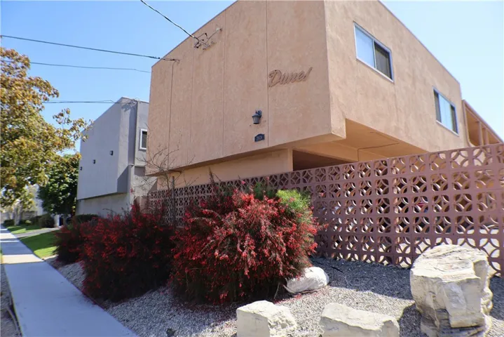 21024 Reynolds Drive 2, Torrance, California 90503