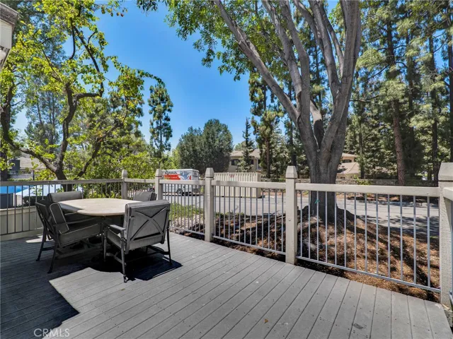 1184 S Westlake D, Westlake Village, California 91361