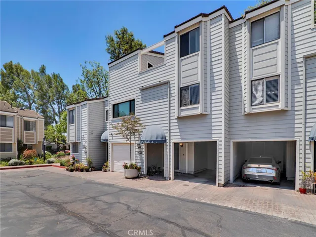 1184 S Westlake D, Westlake Village, California 91361