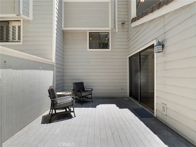 1184 S Westlake D, Westlake Village, California 91361