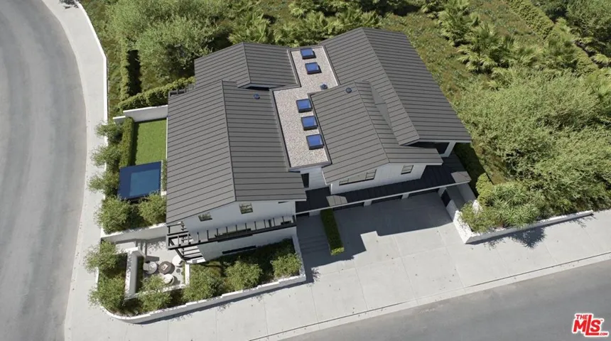 16150 Northfield Street, Pacific Palisades, California 90272