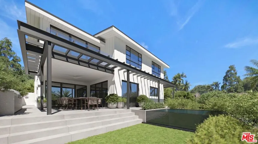 16150 Northfield Street, Pacific Palisades, California 90272