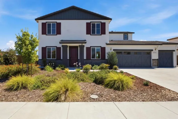 1225 Autumn Breeze Drive, Dixon, California 95620