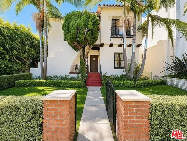 854 4th Street E, Santa Monica, California 90403