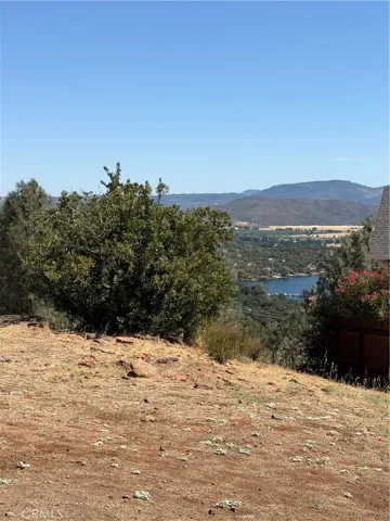 16547 Crescent Court, Hidden Valley Lake, California 95467